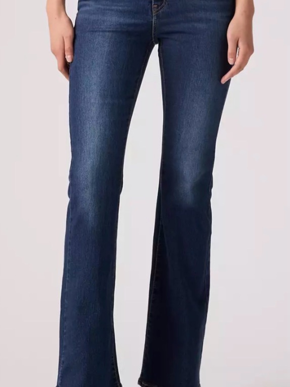 Women’s Bootcut Jeans in Dark Blue Wash